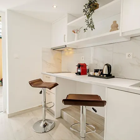 Agisilaos Apartman